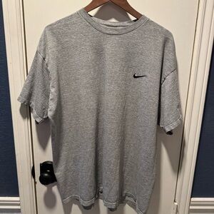 Nike Men's Heather Gray Short Sleeve Tee